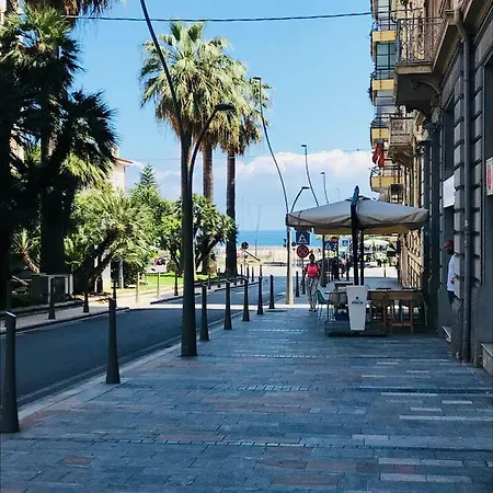 Loft Tatil Evi Sanremo